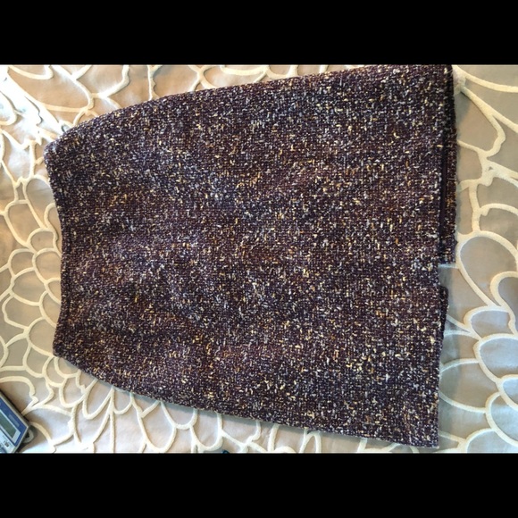 Skirt - Picture 1 of 2